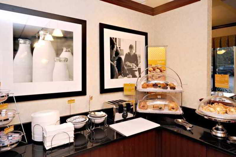 Hampton Inn Atlanta-Cumberland Mall/Cobb Galleria Area Smyrna Restoran gambar